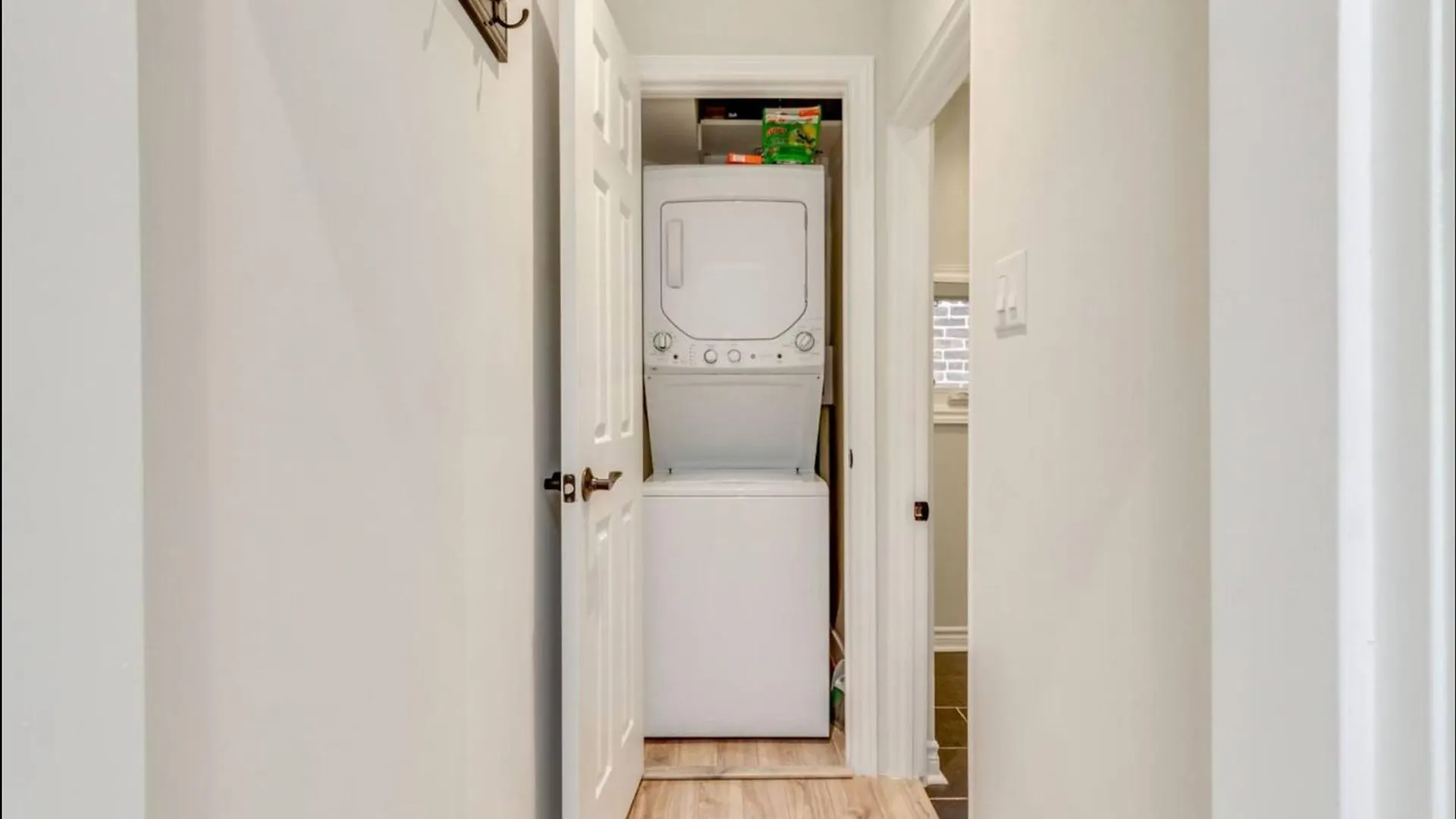 Casa Leslieville - 2Br Suite With Lrg Patio Toronto 0*,